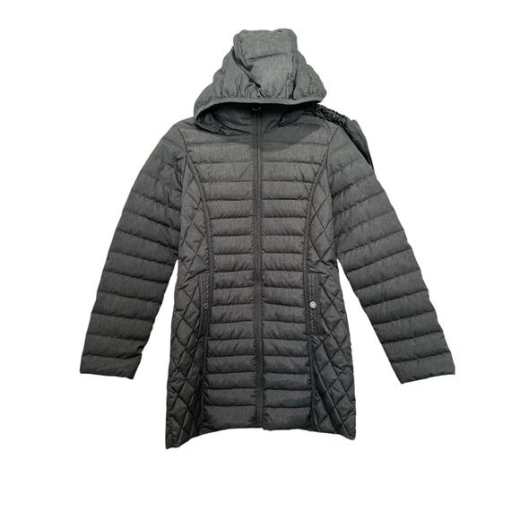 Michael Michael Kors PS Cozy up to this petite puffer coat with a stand collar - Picture 2 of 11